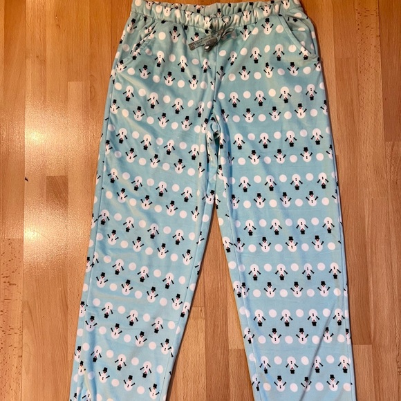 Muk Luks Velour Pajama Bottoms - Picture 2 of 9